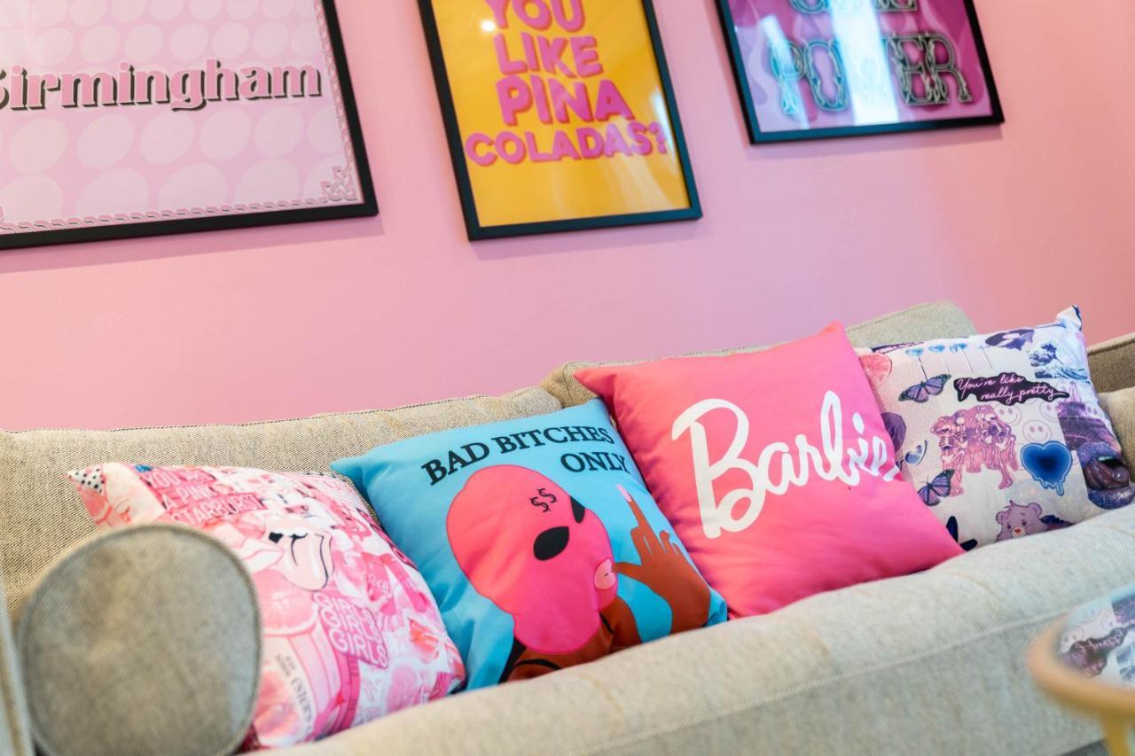Maevela Apartments ☆ Pink Luxury Apartment With Balcony - Birmingham City Centre - 5 Min Walk From Bullring, Cube, Mailbox, New Street Station - Free Netflix & Wifi Zewnętrze zdjęcie