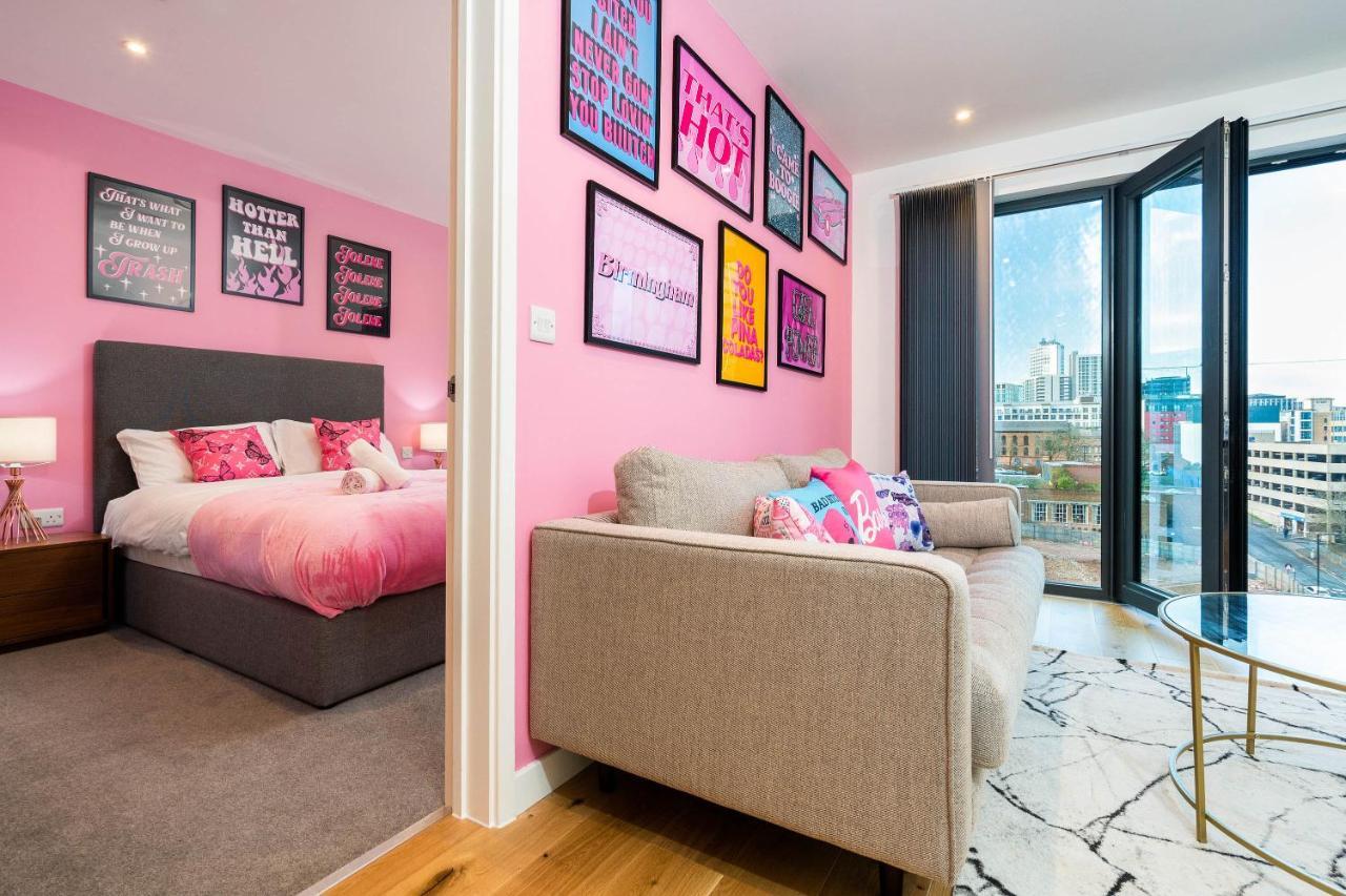Maevela Apartments ☆ Pink Luxury Apartment With Balcony - Birmingham City Centre - 5 Min Walk From Bullring, Cube, Mailbox, New Street Station - Free Netflix & Wifi Zewnętrze zdjęcie